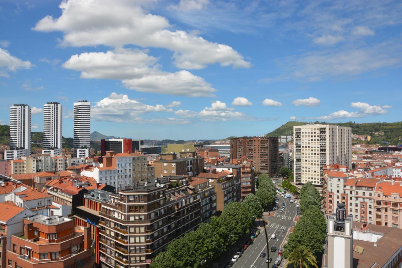 Superviews, Parking 24H Vigilado Incluido Y Netflix En Habitacion Independiente Con Bano Privado En Apartamento Particular, Francais&English Bilbao Luaran gambar