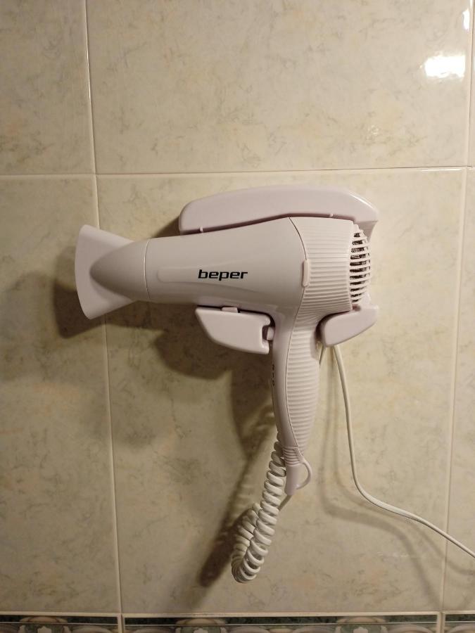 Superviews, Parking 24H Vigilado Incluido Y Netflix En Habitacion Independiente Con Bano Privado En Apartamento Particular, Francais&English Bilbao Luaran gambar